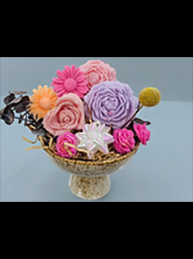 Melt Flower Arrangement